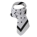 products/foulard-blanc-a-pois.jpg