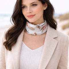 Foulard polysatin motif plumes