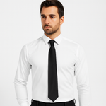 files/Homme_en_chemise_blanche_et_cravate_noire.png
